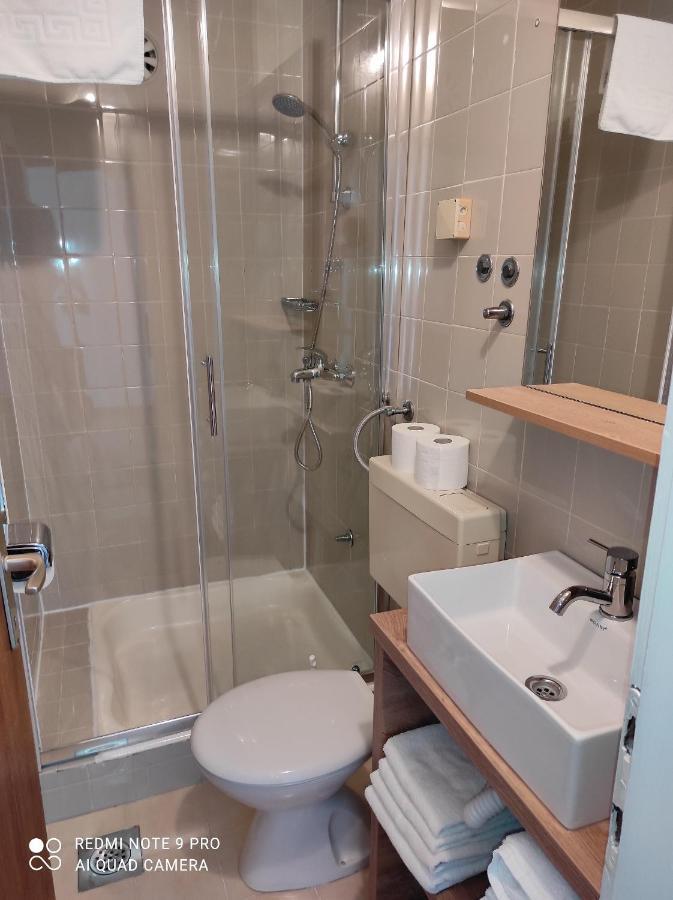 Apartments And Rooms Bozena Vodice Exterior foto